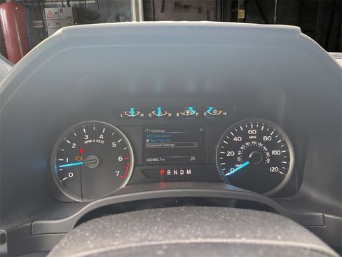 Certified 2018 Ford F150 XLT w/ Equipment Group 302A Luxury image 47