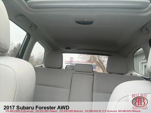 Used 2017 Subaru Forester 2.5i Premium w/ All-Weather Package AWD/4WD image 44
