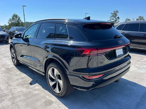 New 2025 Audi Q6 e-tron Premium AWD/4WD image 7