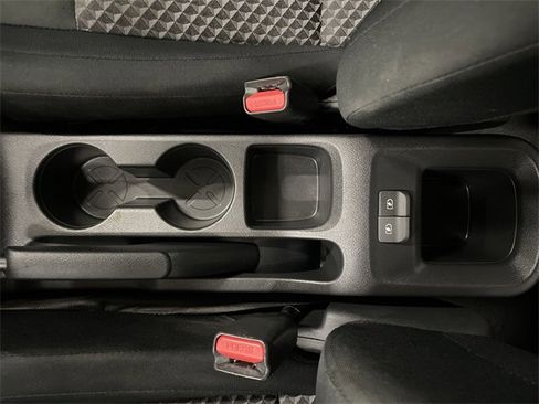 Used 2024 Nissan Versa S w/ Trunk Package image 20