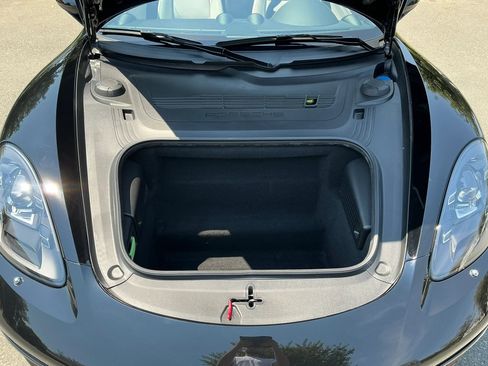 Used 2022 Porsche 718 Boxster image 11