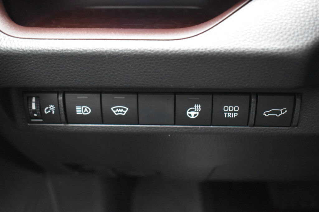 Certified 2023 Toyota RAV4 Limited w/ Limited Grade Weather Package AWD/4WD image 14
