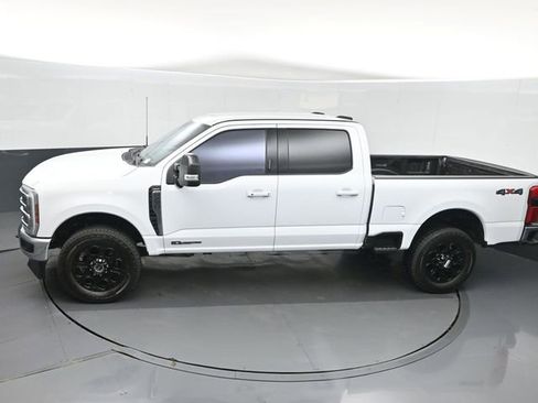 Used 2024 Ford F250 Lariat AWD/4WD image 30