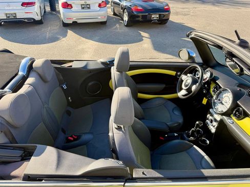 Used 2009 MINI Cooper S FWD image 17