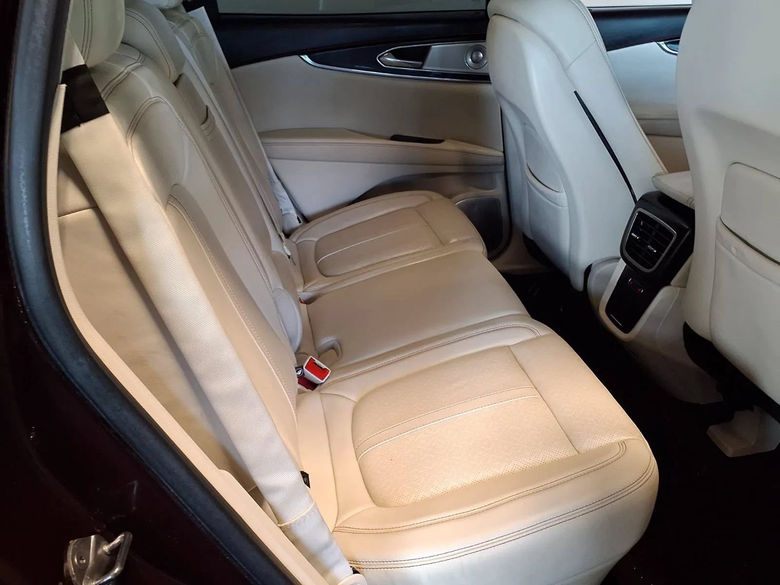 Used 2017 Lincoln MKX Black Label w/ Driver Assistance Package AWD/4WD image 11