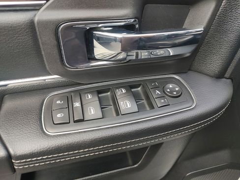 Used 2015 RAM 2500 Laramie image 15