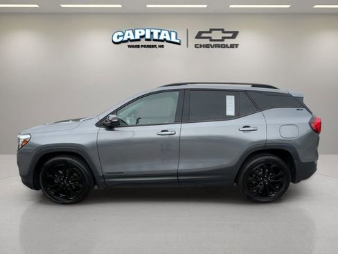 Used 2020 GMC Terrain SLT w/ Preferred Package image 2