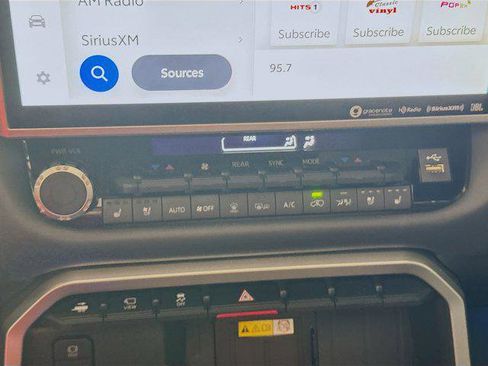 Used 2024 Toyota Sequoia Platinum image 18