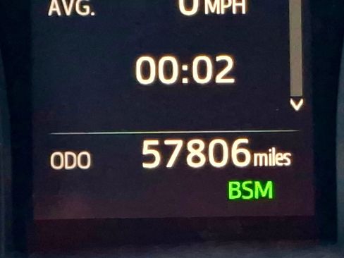 Used 2018 Toyota Camry LE w/ Convenience Package image 19