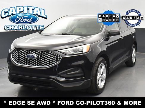 Used 2024 Ford Edge SE image 2