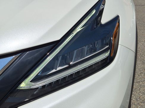 Used 2023 Nissan Murano SL w/ SL Moonroof Package AWD/4WD image 12