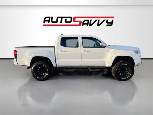 Used 2023 Toyota Tacoma SR image 8