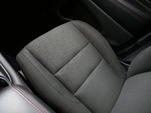 Certified 2024 Dodge Durango GT image 40