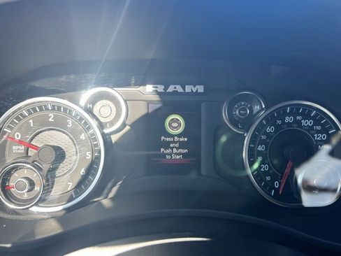 Used 2024 RAM 2500 Big Horn w/ Bed Utility Group image 3