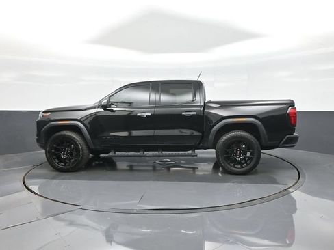 Used 2025 GMC Canyon Denali w/ LPO, Denali Black Edition AWD/4WD image 4