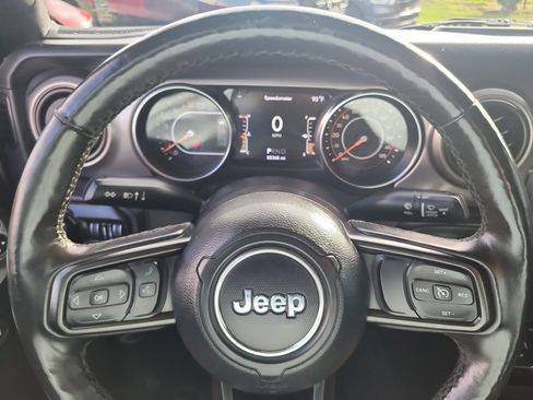 Used 2019 Jeep Wrangler Unlimited Sport S AWD/4WD image 28