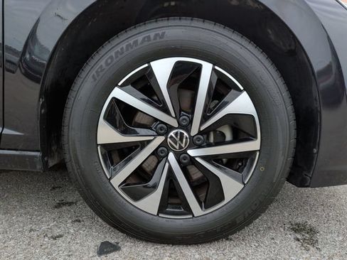 Used 2024 Volkswagen Jetta S FWD image 28
