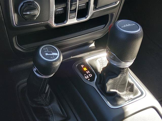 Certified 2025 Jeep Gladiator Sport AWD/4WD image 16
