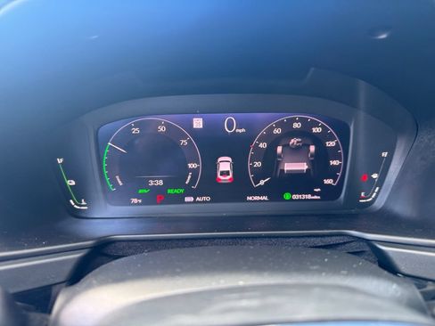 Used 2023 Honda Accord Touring image 19