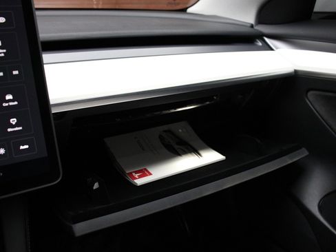 Used 2022 Tesla Model 3 image 30