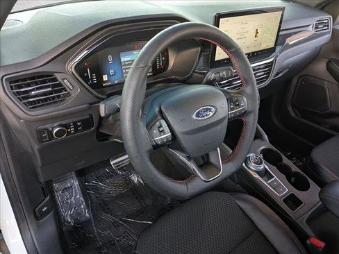 Certified 2024 Ford Escape ST-Line w/ Tech Pack #1 FWD image 10