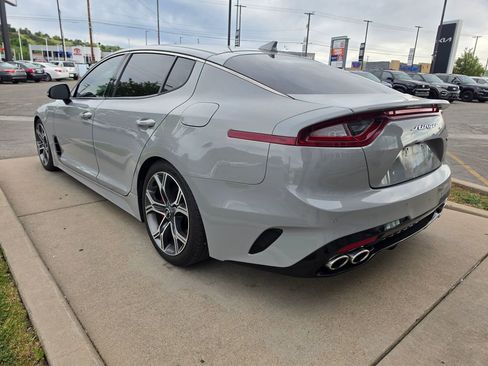 Used 2019 Kia Stinger GT1 AWD/4WD image 7