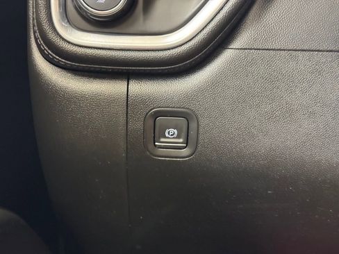 Used 2020 Chevrolet Silverado 1500 LTZ w/ LTZ Plus Package image 30