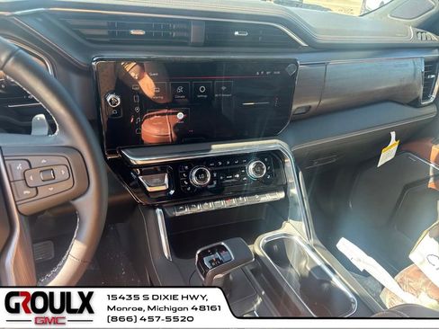 New 2026 GMC Sierra 1500 Denali Ultimate AWD/4WD image 17