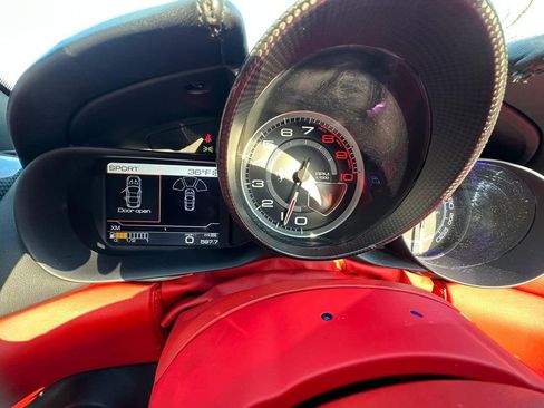 Used 2016 Ferrari California T image 17