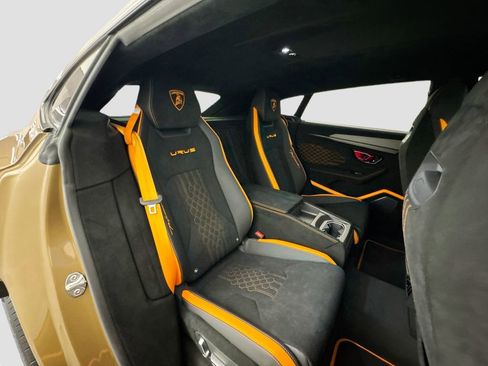 Used 2024 Lamborghini Urus Performante image 29