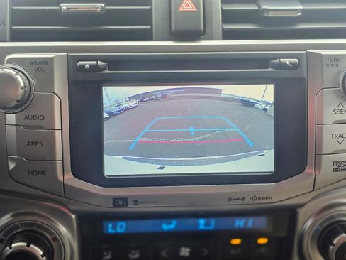 Used 2016 Toyota 4Runner Limited AWD/4WD image 10