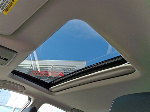 New 2025 Nissan Altima 2.5 SR w/ SR Premium Package image 6