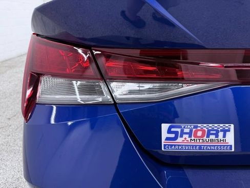 Used 2023 Hyundai Elantra SEL FWD image 8