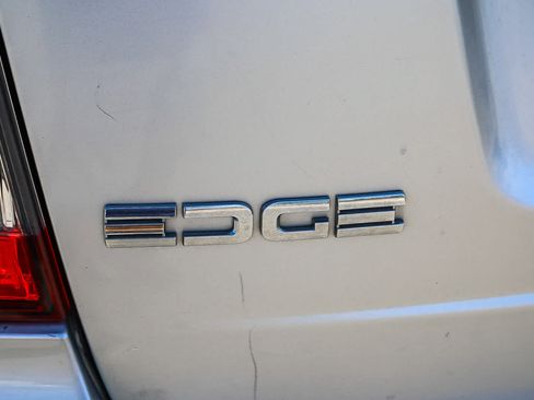 Used 2011 Ford Edge SEL w/ 202A Rapid Spec Order Code FWD image 21