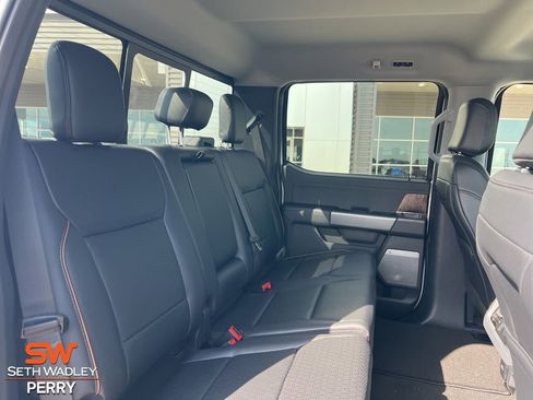 New 2026 Ford F350 Lariat w/ Black Appearance Package image 16