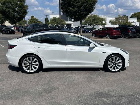 Used 2019 Tesla Model 3 AWD/4WD image 2