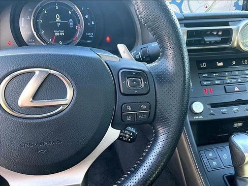 Used 2020 Lexus RC 350 F Sport image 19