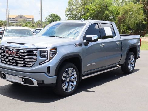 Certified 2025 GMC Sierra 1500 Denali w/ Denali Reserve Package AWD/4WD image 5