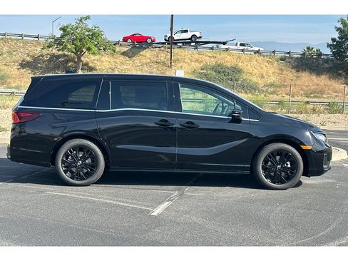 New 2026 Honda Odyssey Sport-L image 3