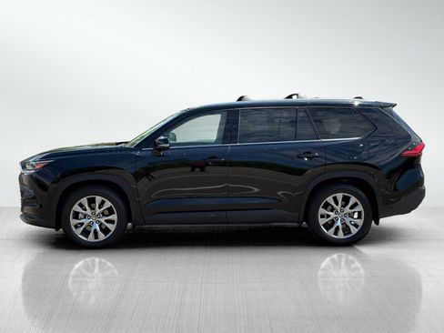 Used 2024 Toyota Grand Highlander AWD Hybrid image 4