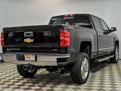Used 2016 Chevrolet Silverado 2500 LTZ w/ Duramax Plus Package AWD/4WD image 8