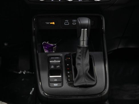 Used 2025 Honda CR-V EX image 18