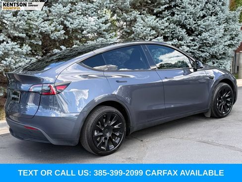 Used 2023 Tesla Model Y Long Range AWD/4WD image 9