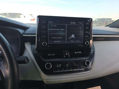 Used 2021 Toyota Corolla SE image 7