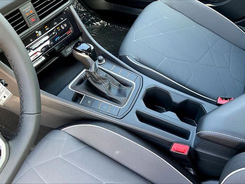 New 2026 Volkswagen Jetta Sport image 7