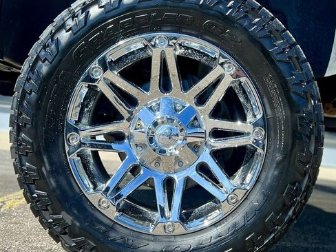 Used 2014 Chevrolet Silverado 2500 LT w/ Z71 Appearance Package AWD/4WD image 30