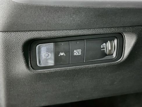 Used 2024 Honda Prologue EX image 17