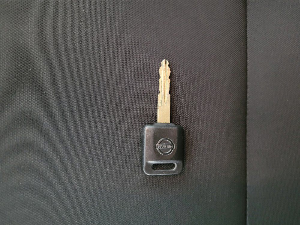Used 2025 Nissan Versa S w/ Trunk Package FWD image 32