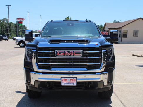 Used 2026 GMC Sierra 2500 SLT w/ SLT Premium Package AWD/4WD image 2