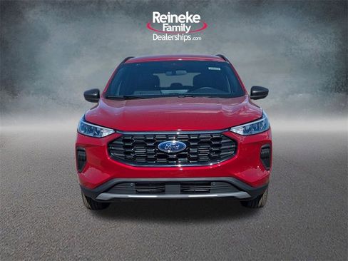 New 2026 Ford Escape ST-Line w/ Tech Pack #1 image 2